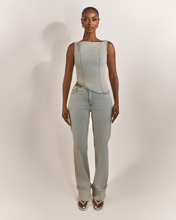 The Mika Set Jeans in Light Wash