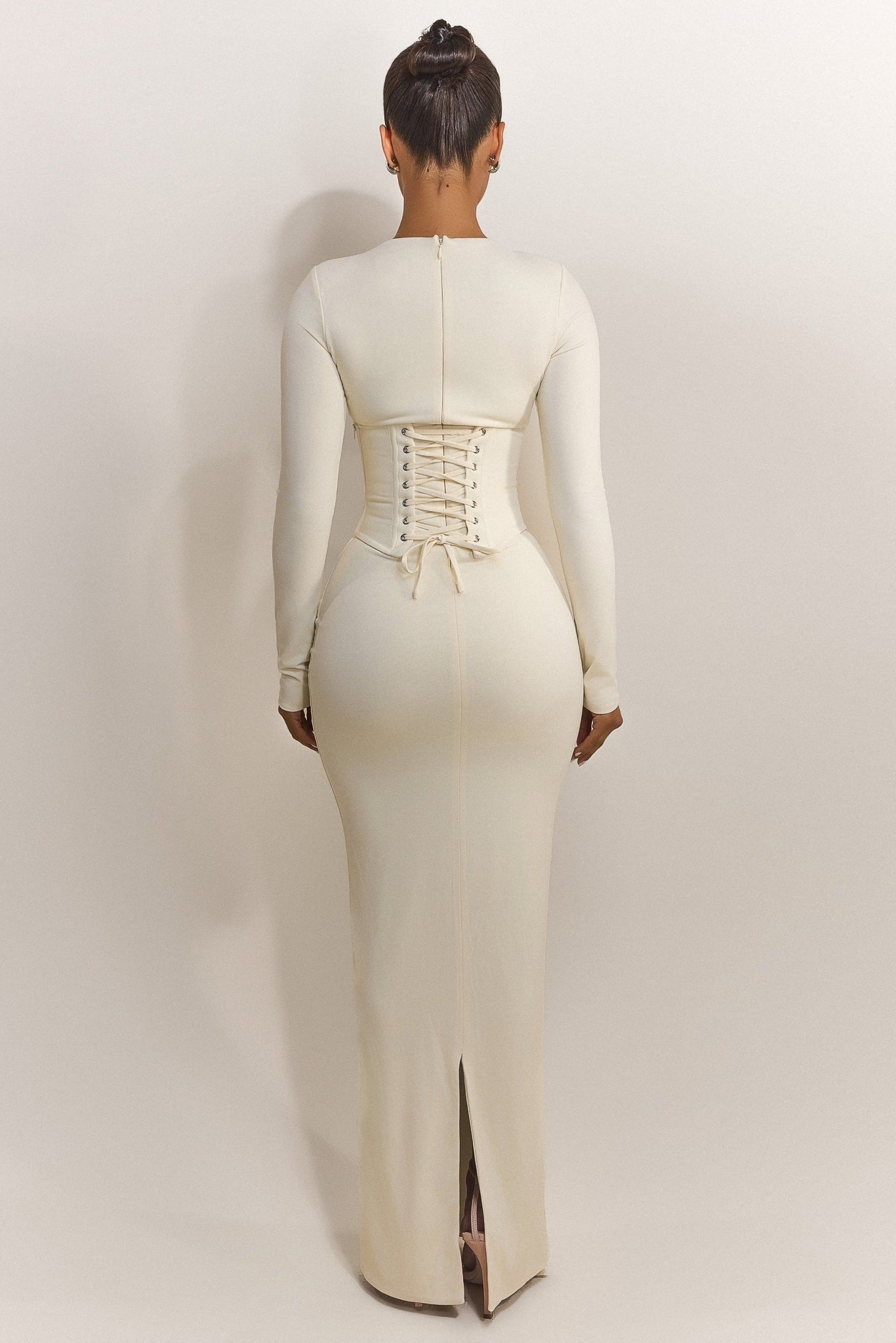 The Long Sleeve Sandra Maxi in Off White – Mars The Label USA
