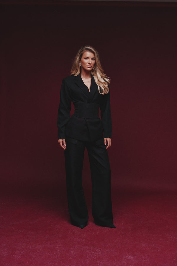 The Aurelia Trousers in Black
